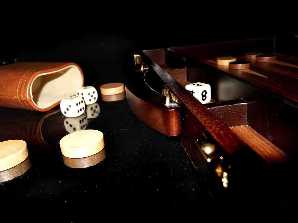 backgammon